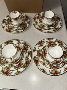 Juego de 20 piezas de vajilla Royal Albert Old Country Roses 1962 Inglaterra - Imagen 1 de 7