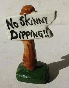 Fish Aquarium Fish Tank No Skinny Dipping Sign Ceramic Hand Painted Unmarked Fig - Picture 1 of 1