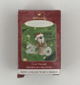 2000 Cool Decade New Collector's Series Walrus Hallmark Keepsake Ornament - Picture 1 of 3