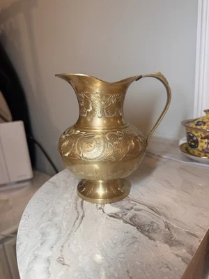 Vintage Brass Engraved Water Pitcher with Ornate Design Made in India (Restored) — 第 1/2 张图片