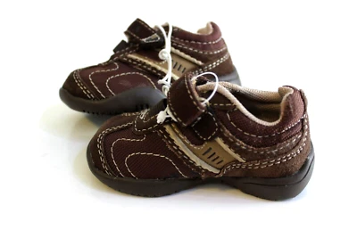 OshKosh Bebé Niño Cuero Zapatos Informales Infantiles Talla 2 Marrón Foto 1 de 4