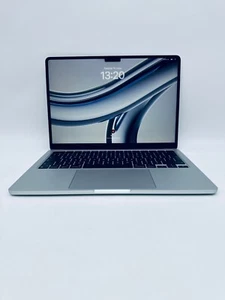 13-Inch Apple MacBook Air M2 8-Core CPU 10-Core GPU 16GB Memory 1TB SSD Silver - Afbeelding 1 van 23