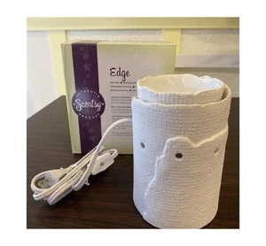 Scentsy EDGE Wax Warmer - DELUXE FULL SIZE - NEW - Picture 1 of 2