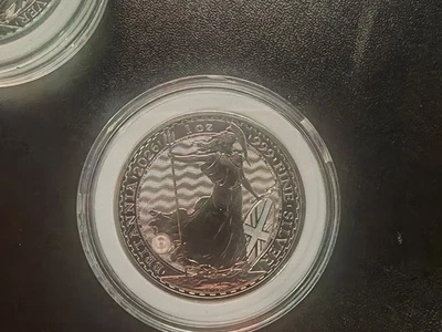 2x 2026 1oz silver Britannia coin In Capsule - Image 1 of 3