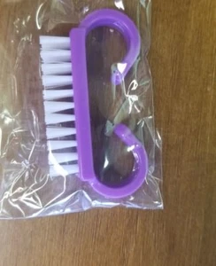 (100) BRUSHES NAIL BRUSH HAND CLEANING MANICURE PEDICURE FINGERNAIL SCRUB TOOL - Picture 1 of 1
