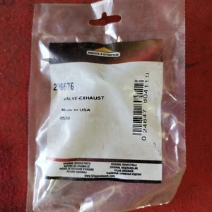 Original Briggs & Stratton 296676 Auslassventil - Bild 1 von 2