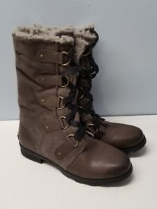 SOREL Size 8.5 Women's Emelie Gray Combat Style With Faux Fur Trim Boots