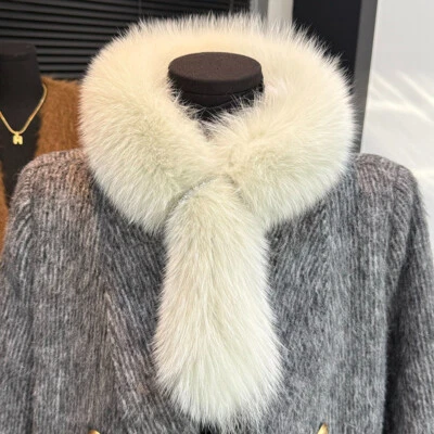 Women's Real Fox Fur Scarf Neckerchief Warm Scarves Shawl Collar Long Wrap Stole - Image 1 of 4