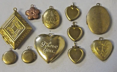 11 VTG MODERN LOCKETS HUGE LOT BRASS FINDINGS FLOWER HEARTS NOS PENDANTS CHARMS - Image 1 of 4