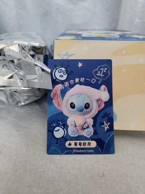 AUTÉNTICO MINISO Disney Stitch Eat Something Before Sleep Peluche Cono Fresa Foto 1 de 4