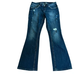 Seven7 Women’s Size 8 Boot Cut Blue Depressed Jeans - Picture 1 of 12