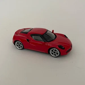 MotorMax 1:43 Scale Red Alfa Romeo 4C Diecast Model Car Combi P&P #K - Picture 1 of 4