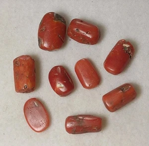 28 Karat & 9 Stück ästhetischer Korallen Cabochon am besten für Ringe aus Pakistan  - Bild 1 von 9