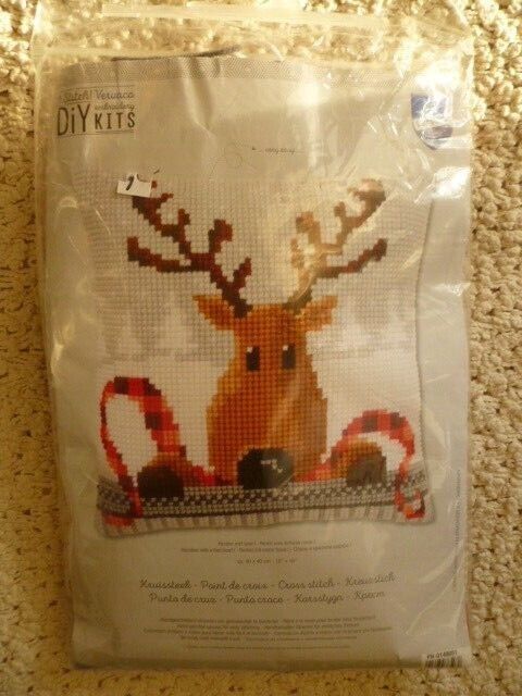 Vervaco Counted Cross Stitch Kit 7.5X11.25-Giraffe Family On