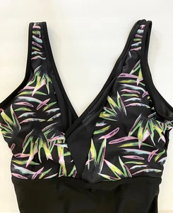 NUEVO Traje de baño negro de una pieza para mujer talla 8 J Hara floral precio de venta sugerido por el fabricante 125 USD nuevo con etiquetas - Imagen 1 de 8