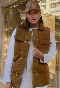 Chaleco acolchado de bolsillo parisino oliva de doble pecho para mujer - Imagen 1 de 4