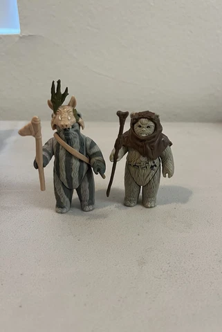 Vintage Star Wars Ewoks TEEBO and CHIEF CHIRPA - 1983 - Complete Kenner Cover