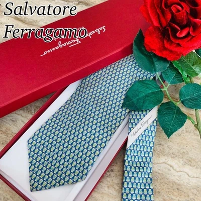 Salvatore Ferragamo Nuevo Corbata Cuello Sin Usar Azul Verde Tarro 100% Seda Hecho en Italia Foto 1 de 4
