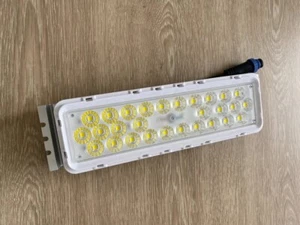 Light Tower 12v -24v LED light - Picture 1 of 3