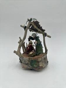 Christmas Nativity Music Display Baby Jesus Mary & Joseph in Manger - Picture 1 of 3