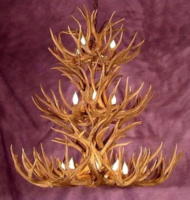 CANDELABRO DE CIERVO MULA DE TRIPLE NIVEL CON ASTA REAL, LÁMPARAS DE CDN Lámparas de iluminación rústica Foto 1 de 3