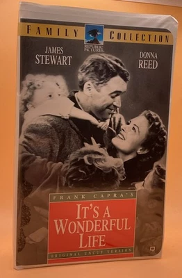 It's a Wonderful Life VHS 1993 Clamshell Release G Condition *Buy 2 Get 1 Free* - Image 1 of 3