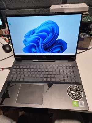 Dell Inspiron 15 7000 P84f 2-in-1 – Intel Core i7, 10th Gen, 8GB 256GB SSD  - Image 1 of 4