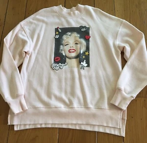 Marilyn Monroe Pale Pink Soft Sweatshirt - Small - Picture 1 of 6