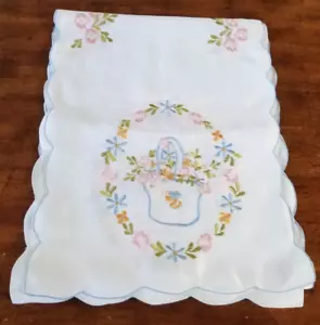 Table Runner Embroidered Floral Basket White Light Sheen Vintage 68"x12" - Picture 1 of 8