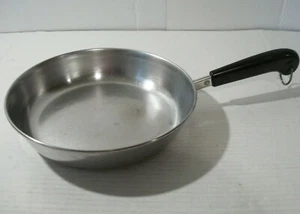 Sartén de acero inoxidable Revere Ware 9" # 86 - Imagen 1 de 7