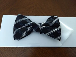 ALFANI SPECTRUM Men's Bow Tie & Pocket Square Black w/ Gray White Stripes NEW - Picture 1 of 11