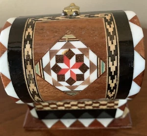 Baratija de joyería con incrustaciones de madera caja pequeña - Imagen 1 de 18