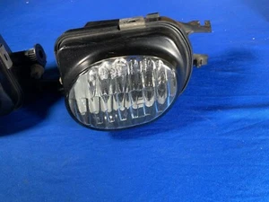 Faro antiniebla derecho mercedes w 203 amg  - Imagen 1 de 4