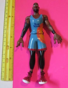 Space Jam A New Legacy Bendyfigs LEBRON JAMES Looney Tune Squad Bendable Figure - Picture 1 of 2