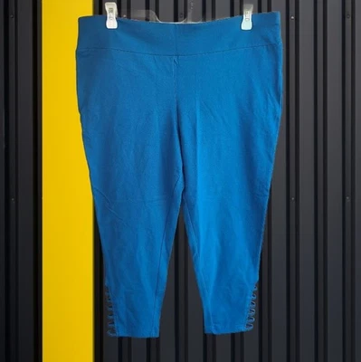 NEW Terra & Sky Women's Capri Ladder Lace Blue Leggings Plus Size 2X (20W-22W) - Image 1 of 4