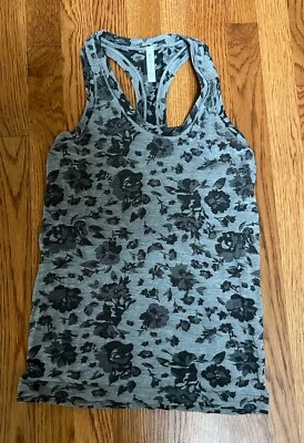 Camiseta sin mangas Athleta XS Momentum Racerback floral Spacedye gris negra para mujer Foto 1 de 3