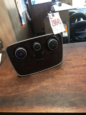 2006 2007 2008 Hyundai Sonata Temperature Climate Control - Image 1 of 3