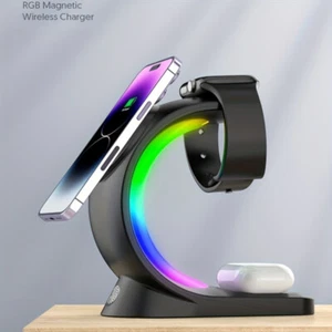 3-in-1 Magnetic Wireless Fast Charger - Photo 1 sur 7