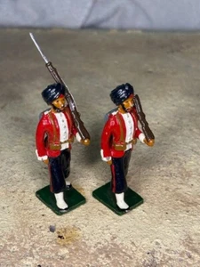 Modelos militares de Marlborough, figuras de marcha sijs indios - Imagen 1 de 4