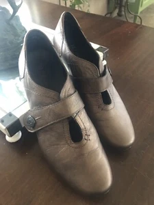 NWOB? Ziera European Comfort Shoes Low Heel Mary Jane Bronze Leather Upper 39.5M - Picture 1 of 12