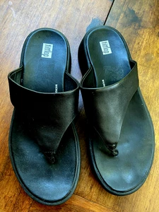 SANDALIAS MUJER FITFLOP LULU PUNTERA CUERO NEGRO 8 M - Imagen 1 de 5