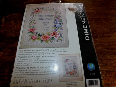 Kit de punto de cruz de disco de boda Dimensions Two Hearts de Navina Capecci 3122  Foto 1 de 4