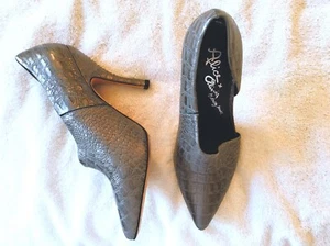 Alice + Olivia Gunmetal Grey Leather Faux Crocodile High Heel Shoes Gr. 41 US 10 - Bild 1 von 7