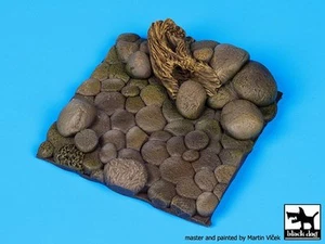 Base de diorama Black Dog 1/72 Stone Path Fantasy (50 mm x 50 mm) FD006 - Imagen 1 de 1
