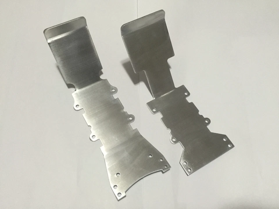 Aluminum Front and Rear Skid Plates for Traxxas Emaxx Tmaxx 2.5/3.3  - Image 1 of 1