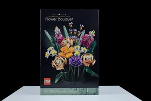 LEGO Flower Bouquet Building Kit 10280 - NEW - Picture 1 of 3
