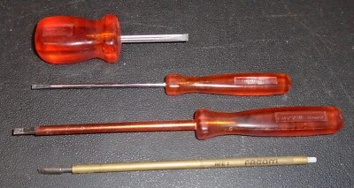 Lot de tournevis plat facom tom pouce APE pose vis - Photo 1/2