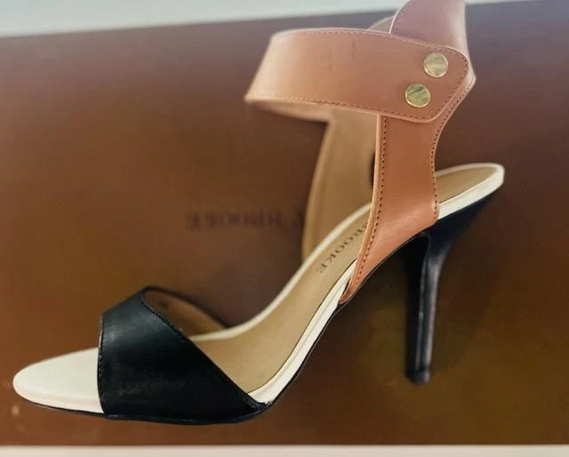 Sandalia Audrey Brooks  Foto 1 de 1