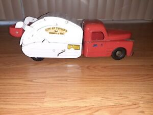 1950's STRUCTO TOYS CITY OF TOYLAND No. 7 PRESSED METAL GARBAGE TRUCK 21inch LG