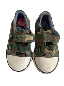 Tommy Hilfiger Kids Boy's Touch Strap Low-Top Sneakers Military Green Size 9 - Picture 1 of 9
